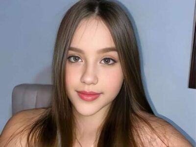 Nenita hot blanquita ojitos verdes