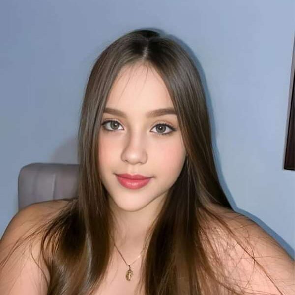 Nenita hot blanquita ojitos verdes