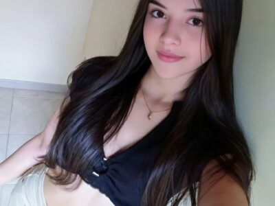 Soy blanquita arrechita traviesa Saida