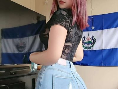 Ada nalgona blanquita hot