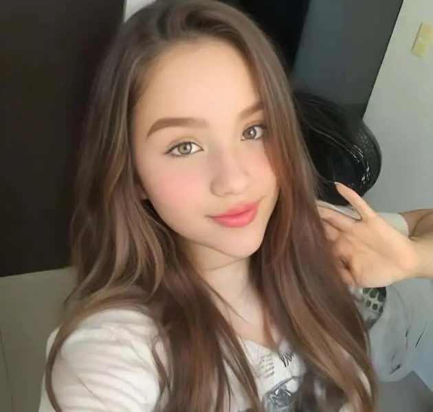 Leticia nalgona blanquita hot